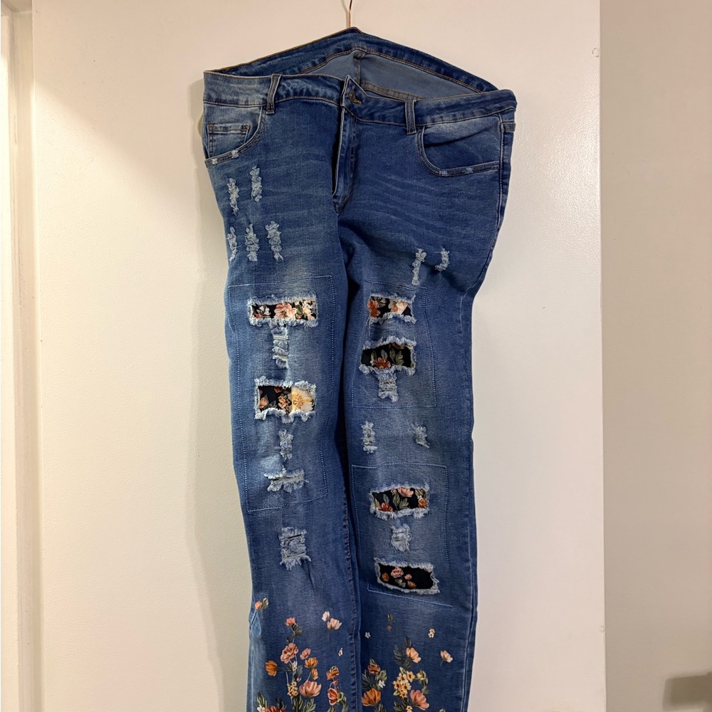 Floral Embroidered Distressed Blue Jeans